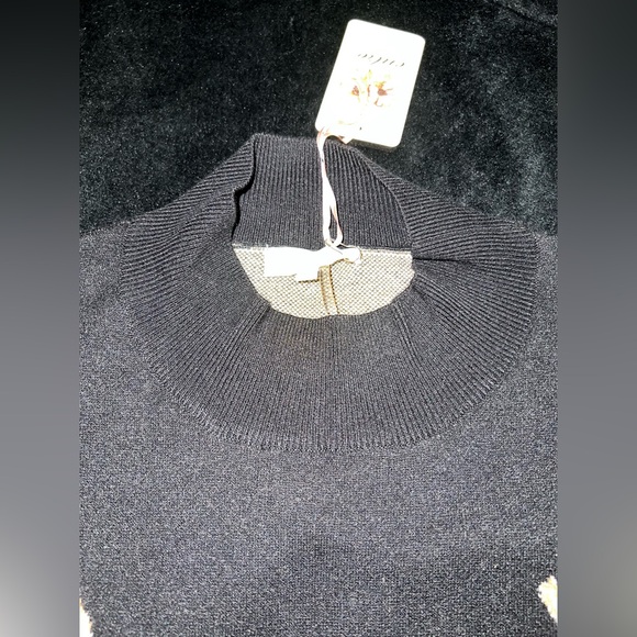 Entro  Women’s Cheetah Mock Neck Sweater, Black & Tan, Size 2X, NWT￼ - Picture 5 of 13